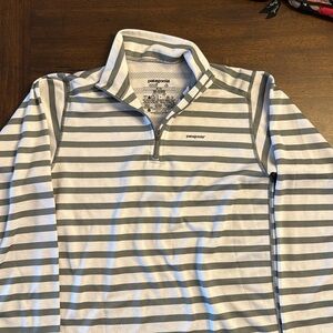 Patagonia Kids' Capilene 3 Midweight Zip Neck pullover striped size M(10)